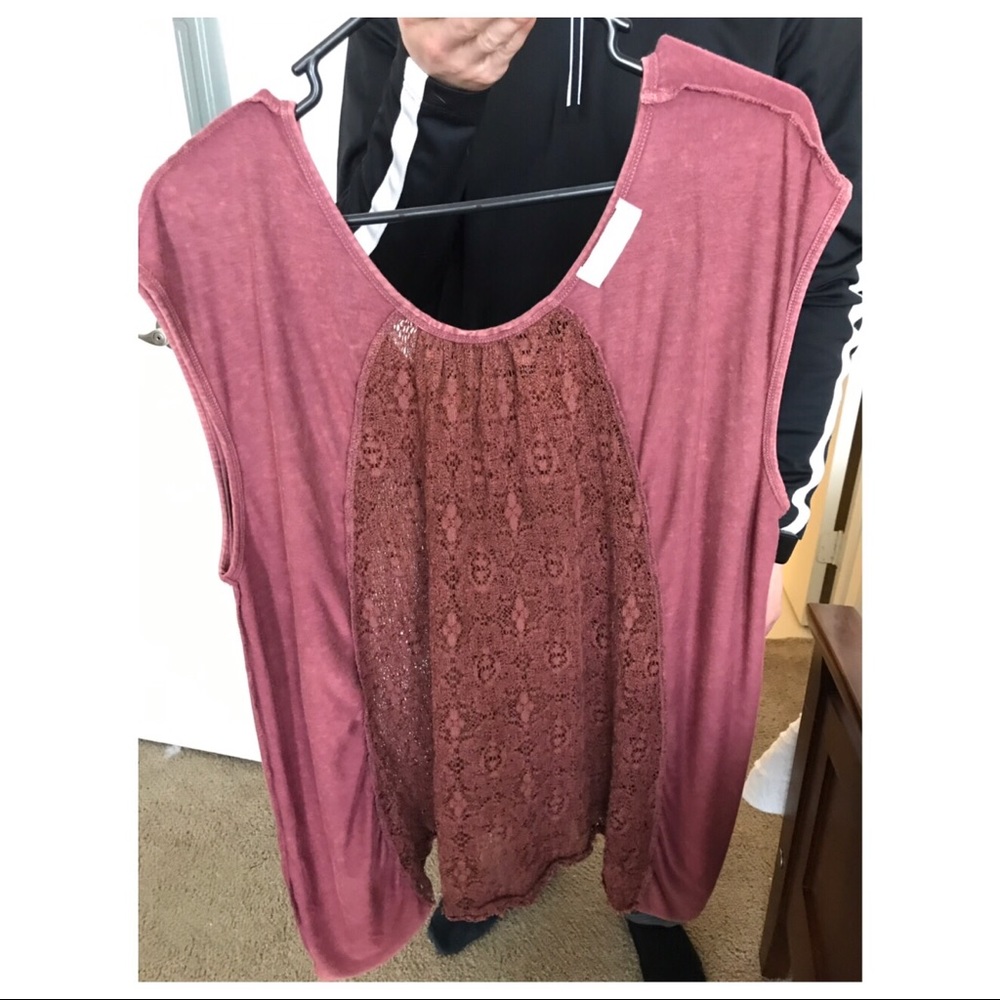 Altar’d state Top